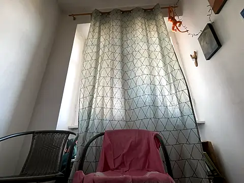 Snapshot of lostile8 chatting on 09.14.25 lostile8 online show from 09.14.25