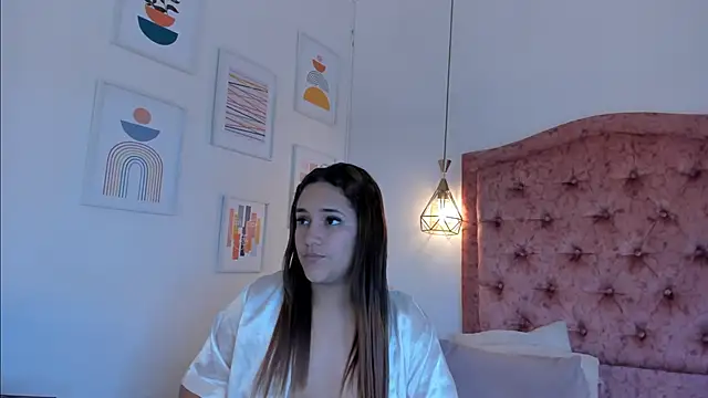 Snapshot of aprill21_ chatting on 12.13.24 aprill21 online show from 12.13.24