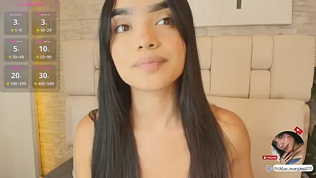 Chloe Morgans online show from 03.10.25