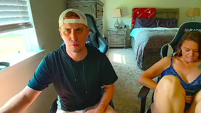 YourAvgNeighbors online show from 03.15.26