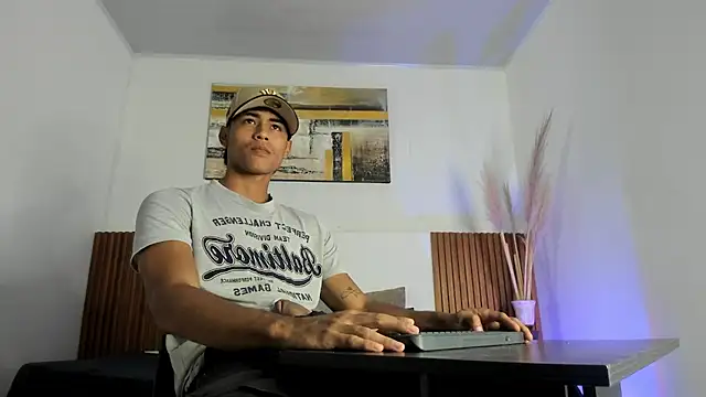 zander 2120 online show from 12.22.25