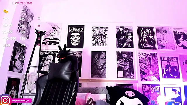 Lexyjoycce online show from 11.18.25