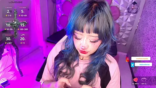 toky doll online show from 11.24.25