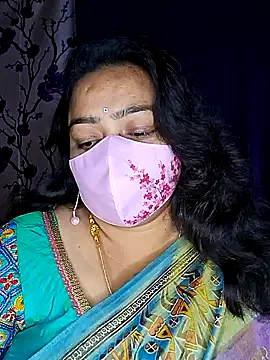 neelu-hoty online show from 01.07.25