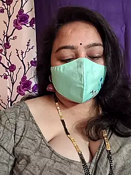 neelu-hoty online show from 01.10.25