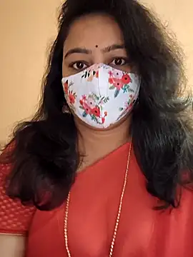 neelu-hoty online show from 03.05.25