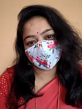 neelu-hoty online show from 03.05.25