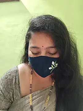 neelu-hoty online show from 04.15.26