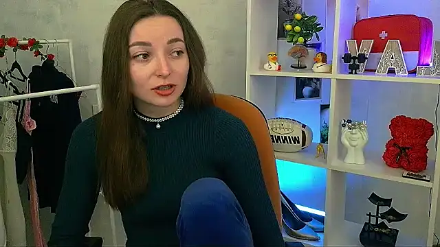 Snapshot of _Barbie_Kiss_ chatting on 02.10.26 Barbie Kiss online show from 02.10.26