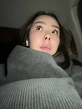 Asian Asami online show from 01.25.25