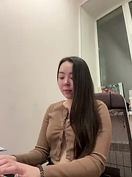 Asian Asami online show from 03.22.25