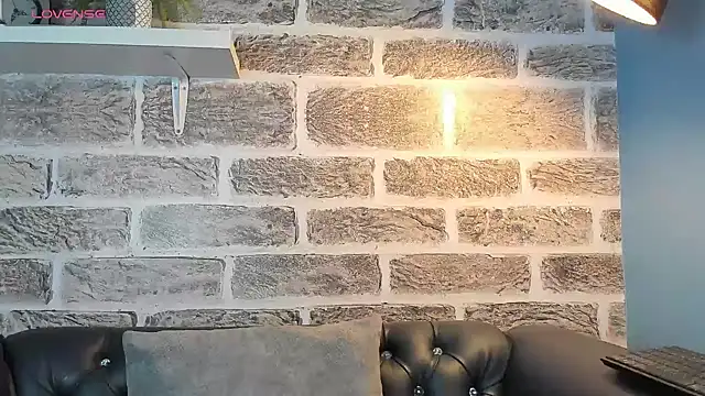 Snapshot of noah_ricci chatting on 09.11.25 noah ricci online show from 09.11.25