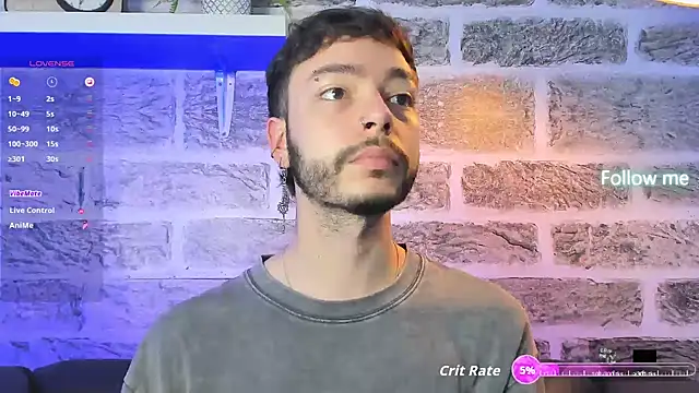 Snapshot of noah_ricci chatting on 11.11.25 noah ricci online show from 11.11.25