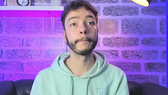 Snapshot of noah_ricci chatting on 11.19.25 noah ricci online show from 11.19.25