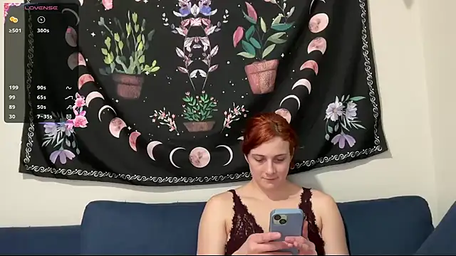 Aria Fields online show from 02.11.26