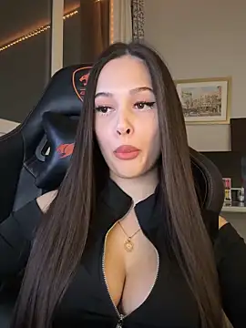 Snapshot of EricaWalls chatting on 02.11.26 EricaWalls online show from 02.11.26