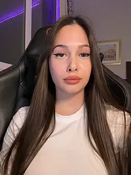 Snapshot of EricaWalls chatting on 03.03.26 EricaWalls online show from 03.03.26