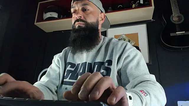 axxelrich  online show from 02.08.25