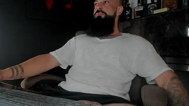 axxelrich  online show from 10.02.25