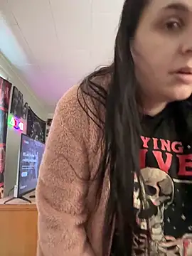 menaceswife online show from 12.13.24