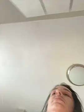 menaceswife online show from 12.17.24