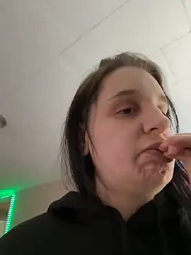 menaceswife online show from 01.19.25