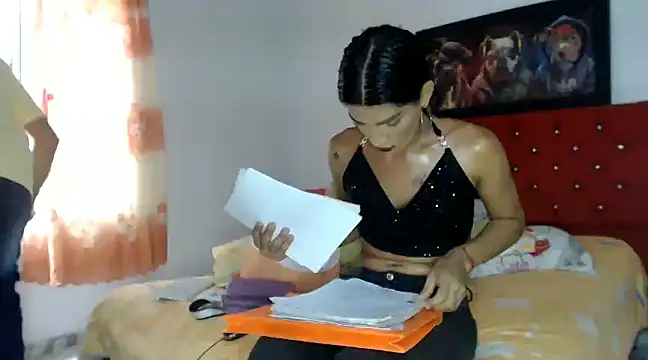 dirtycouplehot2 online show from 03.18.25