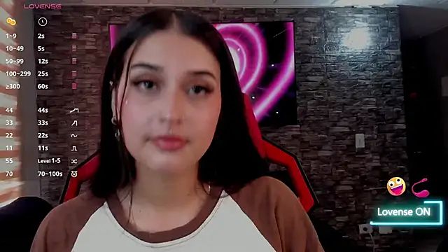 Charlotte greys online show from 02.26.26