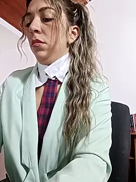 rachellboom online show from 10.31.25