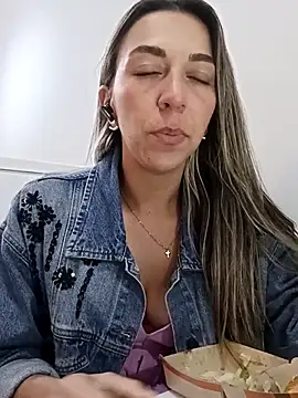 rachellboom online show from 12.03.25