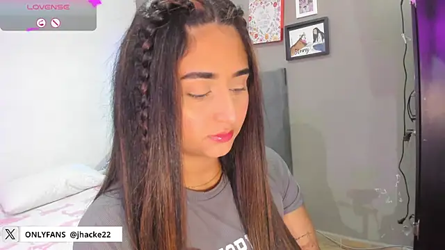 Snapshot of curvy_jhacky chatting on 01.25.25 curvy jhacky online show from 01.25.25