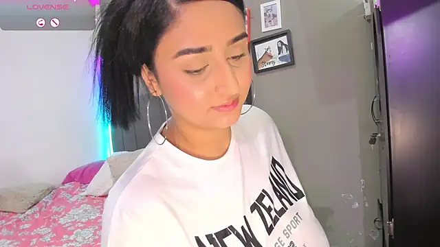 Snapshot of curvy_jhacky chatting on 02.09.25 curvy jhacky online show from 02.09.25