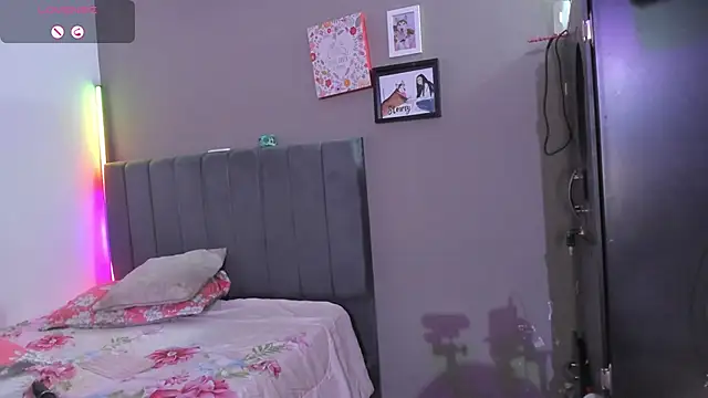 Snapshot of curvy_jhacky chatting on 03.15.25 curvy jhacky online show from 03.15.25