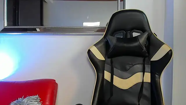 julian wallace online show from 04.02.26