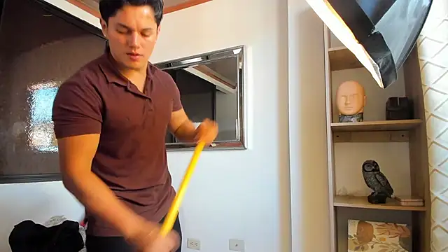 julian wallace online show from 04.04.26