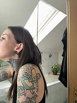 BrownieyQueen online show from 02.24.26