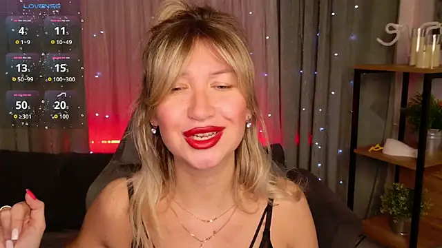 Snapshot of MilaBott chatting on 03.02.26 MilaBott online show from 03.02.26