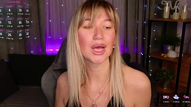 Snapshot of MilaBott chatting on 03.30.26 MilaBott online show from 03.30.26