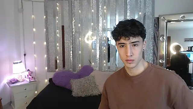 gojo satoru 18 online show from 02.13.25