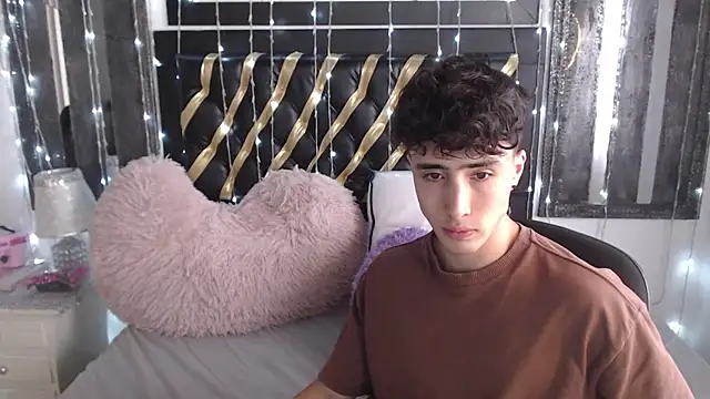 gojo satoru 18 online show from 03.20.25