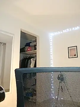 helena smith online show from 12.06.24