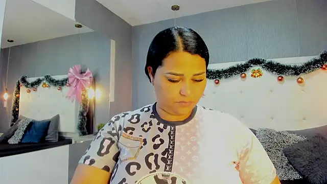 Clarigil online show from 12.19.25