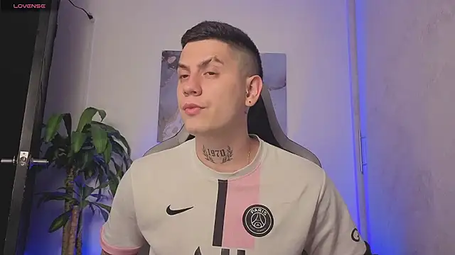 Yeiko Romero  online show from 03.05.26