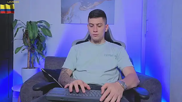 Yeiko Romero  online show from 04.12.26