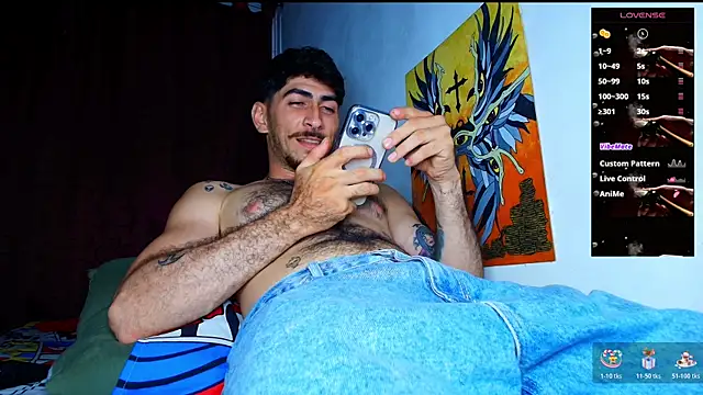 Thomass00 online show from 11.18.25