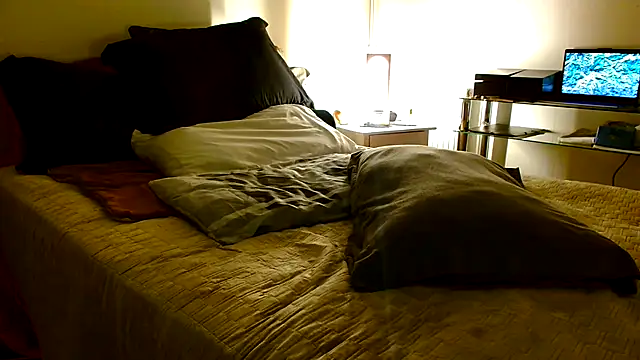 ImYourXtoy online show from 01.14.26