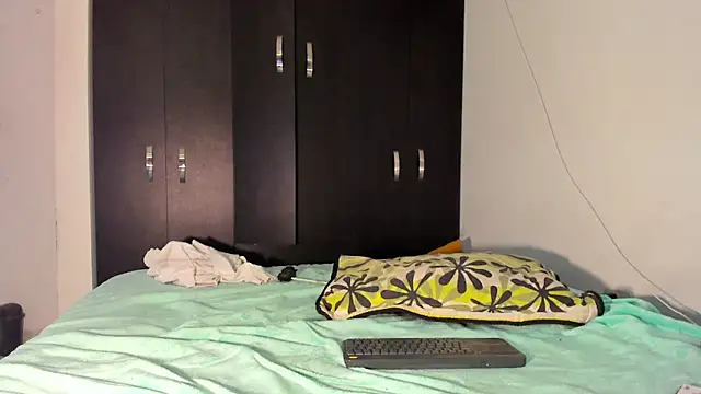 Snapshot of RyanRizzo chatting on 03.18.25 RyanRizzo online show from 03.18.25