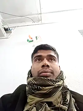 Snapshot of 900irani chatting on 12.13.24 900irani online show from 12.13.24