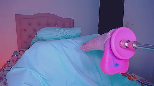 Ariss-hot online show from 11.22.25