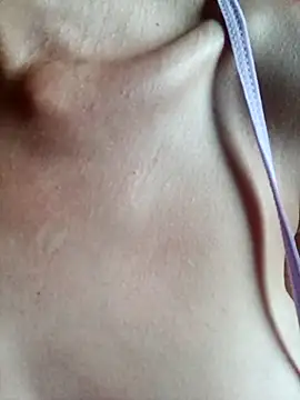 Nandasant09 online show from 02.13.25